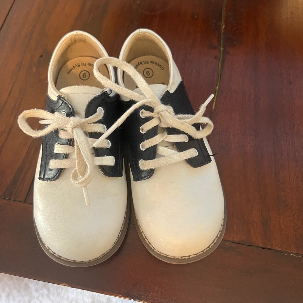 Footmates saddle Oxford, navy/white, size 9 toddler